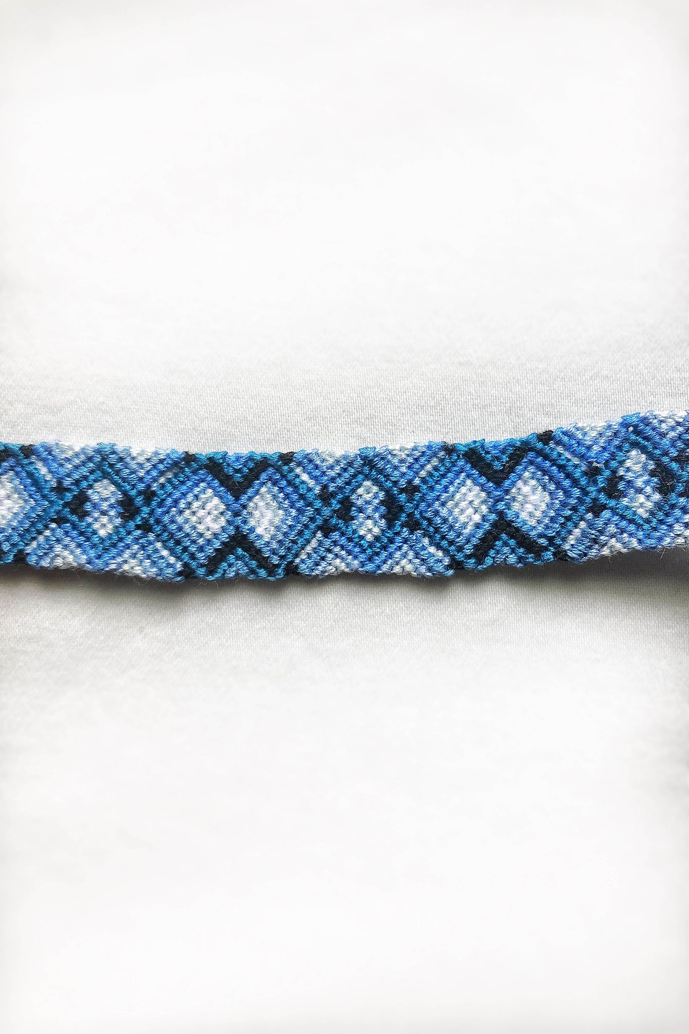 handmade bracelet x LATE