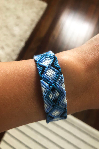 handmade bracelet x LATE